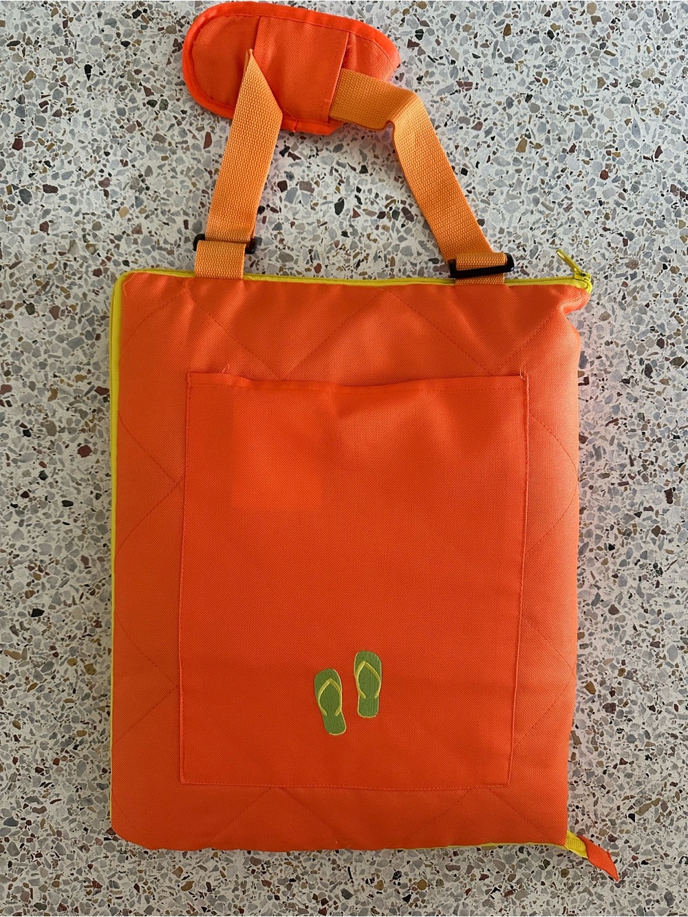 Steve Elliott’s High Tide Collection Beach 7’x7’ Sand Resistant Blanket/Tote